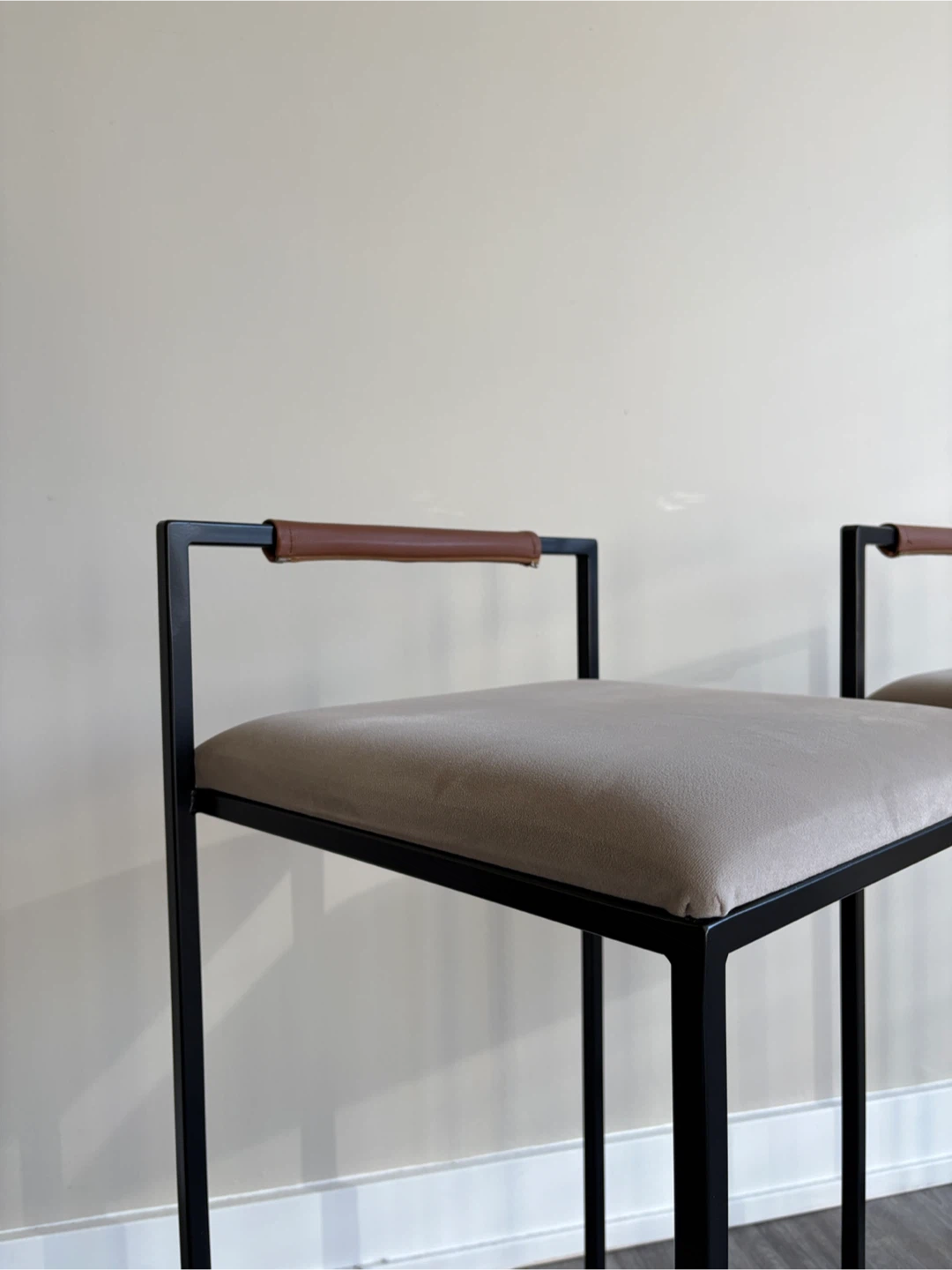 Set of 2 Swedish Bar Stools - Black Metal & Taupe Upholstery - photo 2