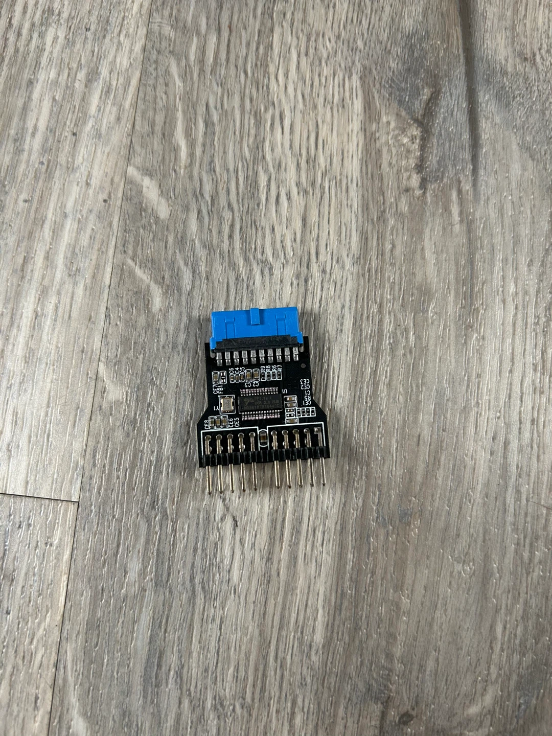 USB 3.0 19-pin Adapter to Dual USB 2.0 Header - photo 2