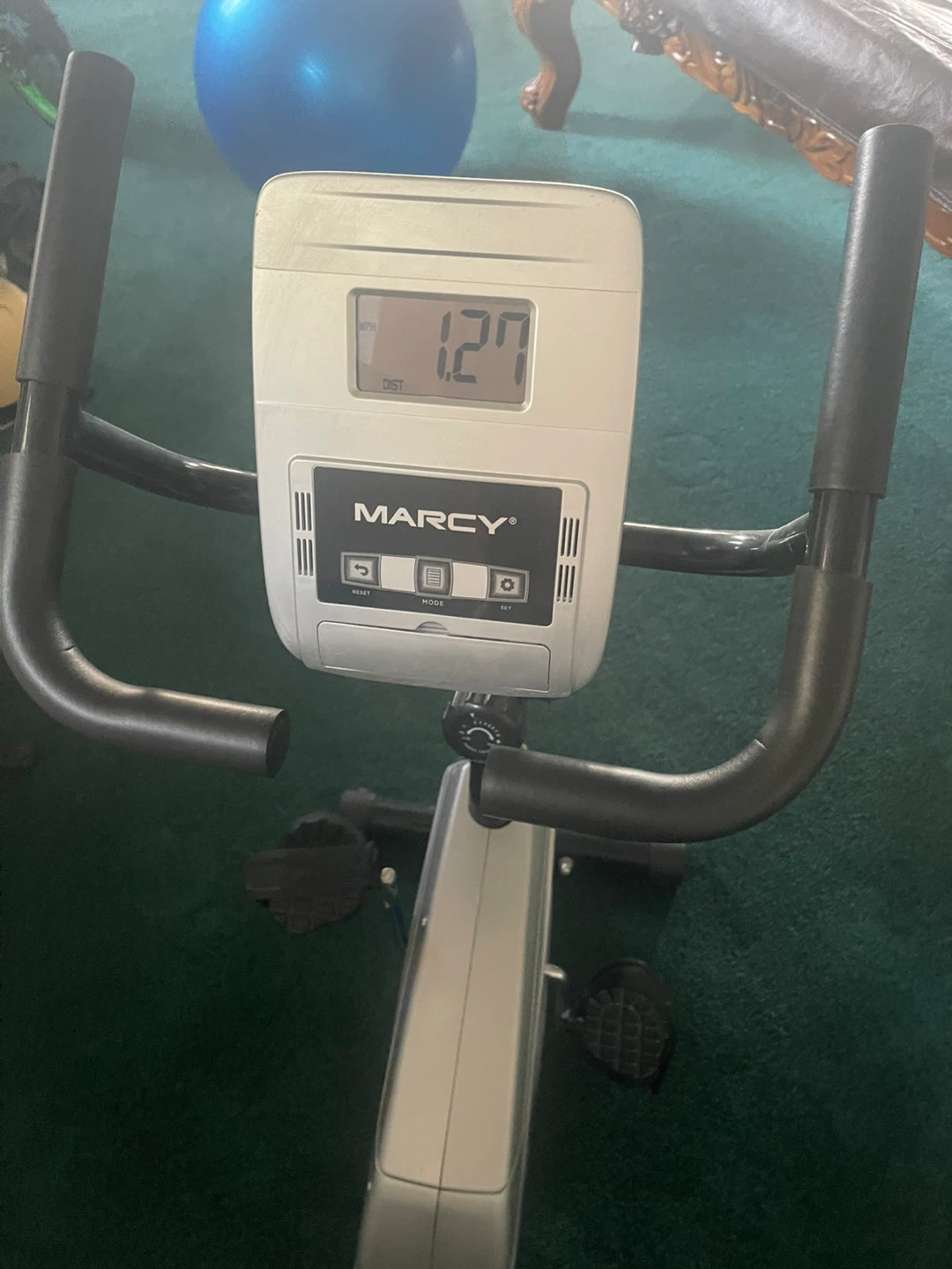 Marcy ME-1019R Magnetic Recumbent Bike - photo 2