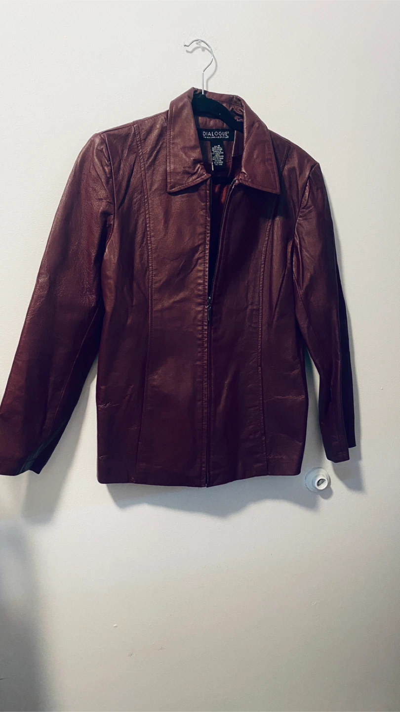 Ladies genuine leather Burgandy jacket - photo 2
