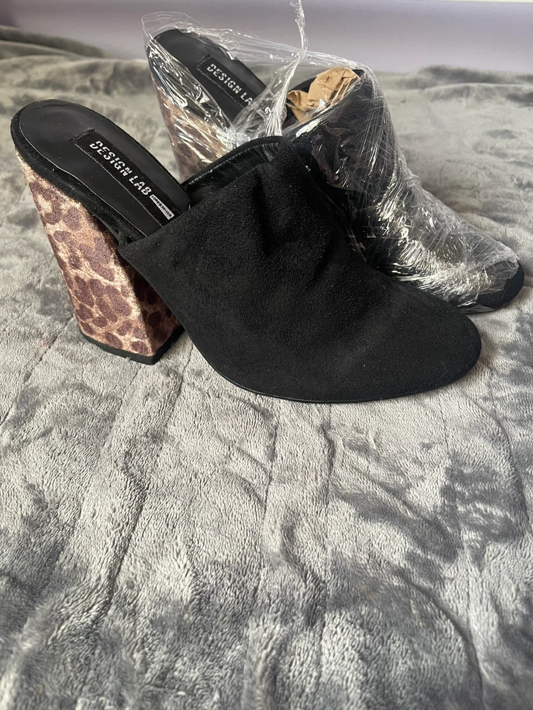 DESIGN LAB Black Suede Mules Leopard Print Heels