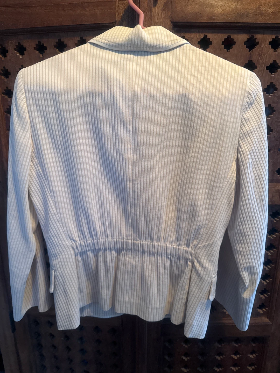 Loro Piana Women's Size 42 Beige Pinstripe Blazer - photo 3