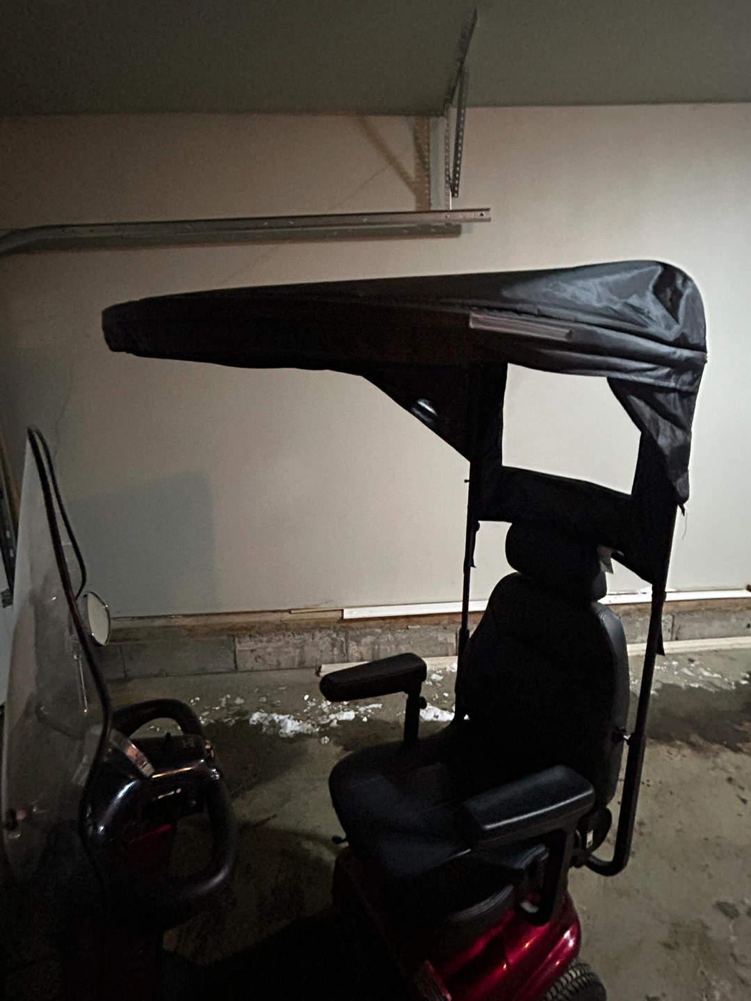 Shoprider Mobility Scooter with Canopy - photo 2