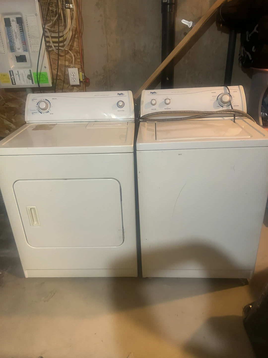 Inglis Washer and Dryer Set