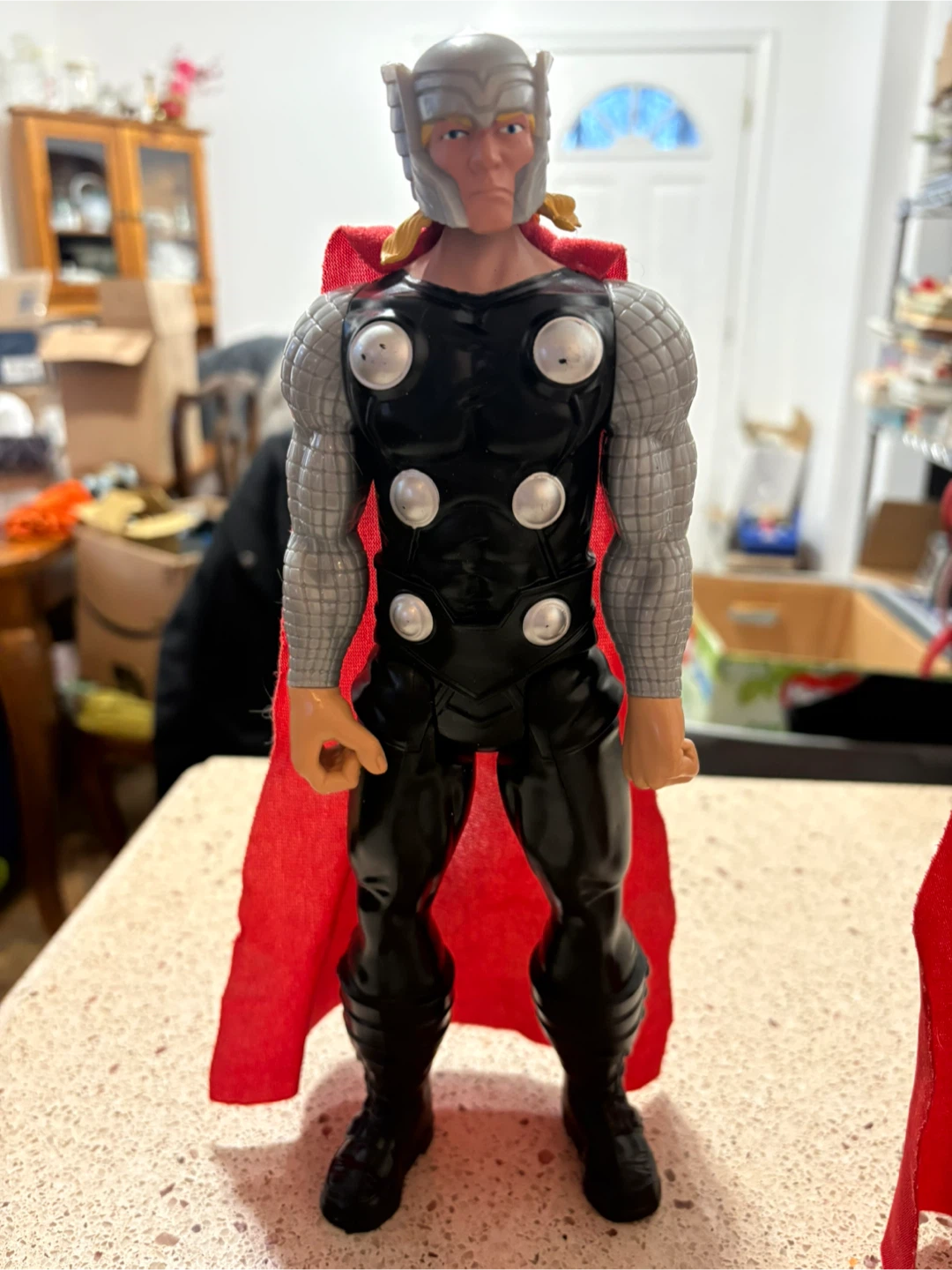 Thor Action Figure with Cape - photo 3