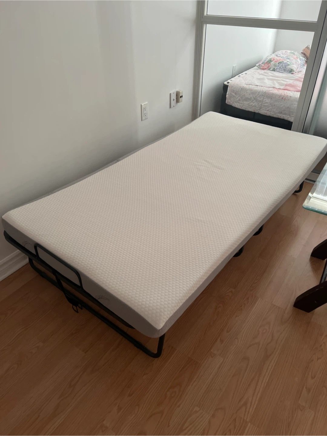 Folding Guest Bed with Mattress