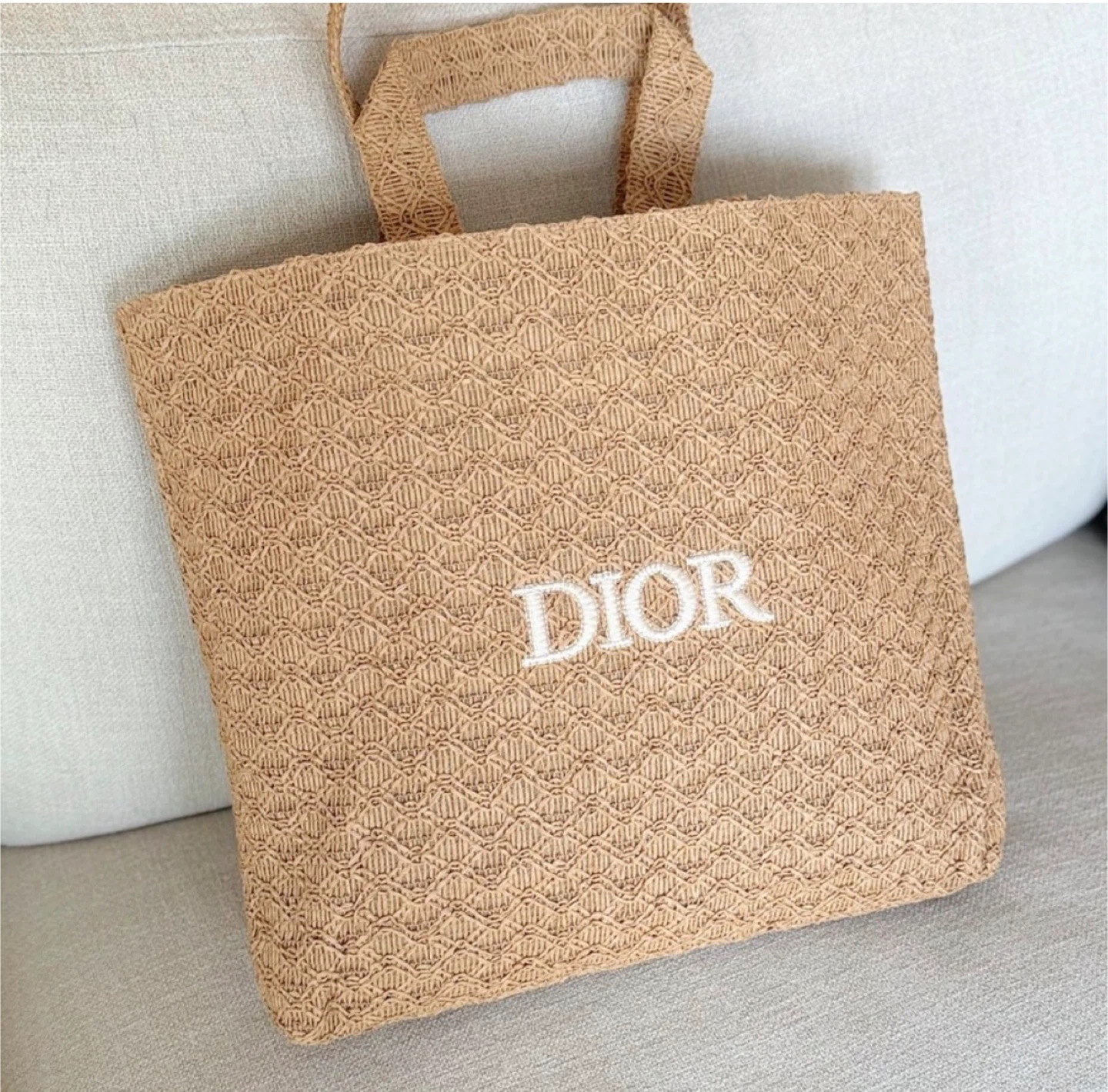 DIOR BEAUTY Tote Bag - Tan Woven - photo 2