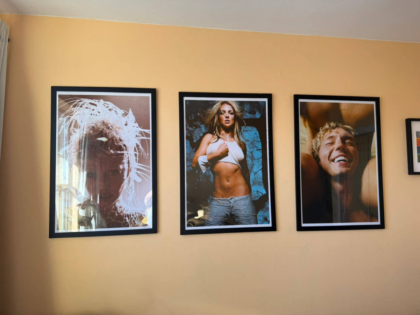 Black Poster Frames (posters included) - photo 2