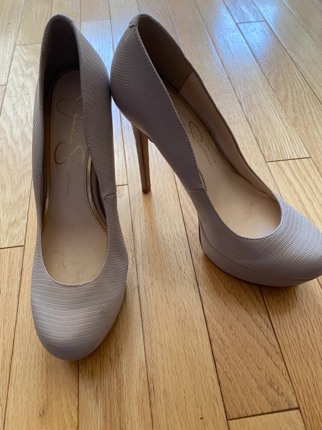 Jessica Simpson Heels - photo 3