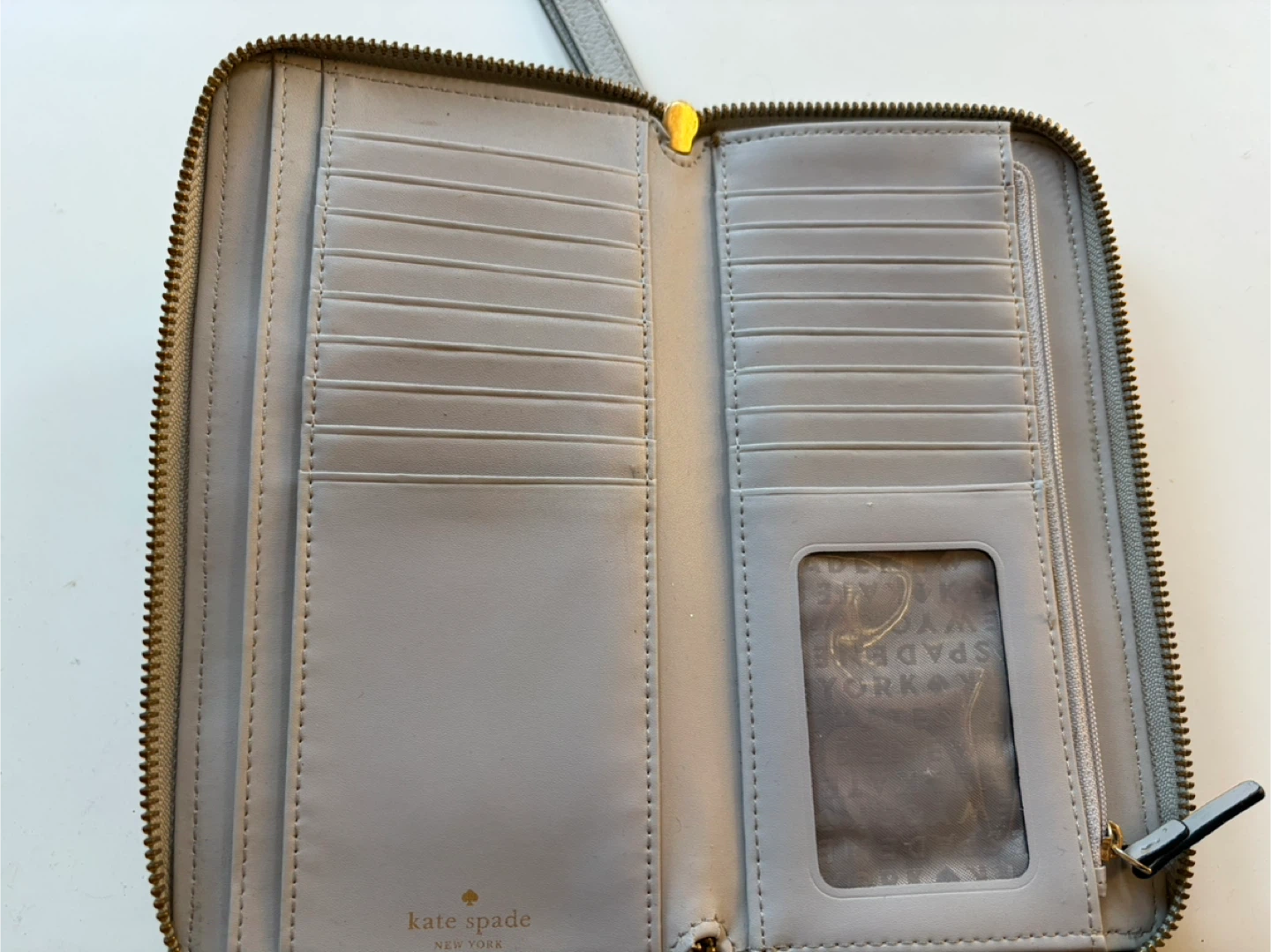 Kate Spade Wallet - photo 3