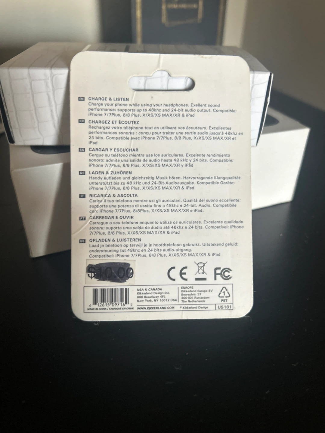 Kikkerland Charge & Listen Adapter for iPhone - photo 2