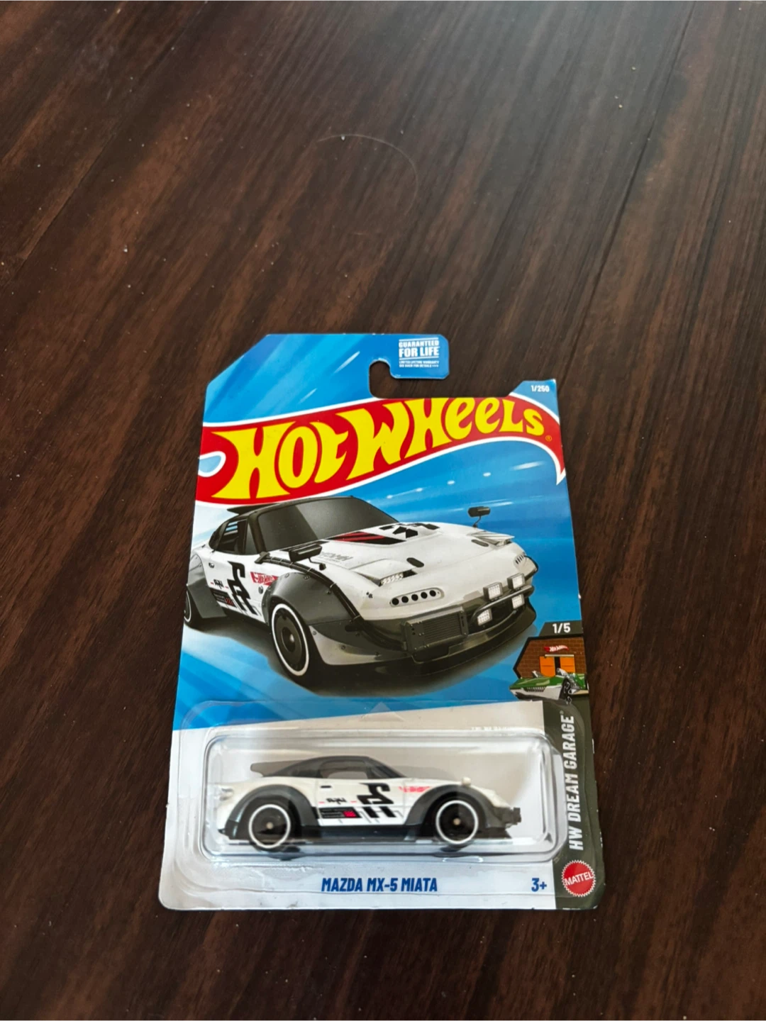 Hot Wheels Mazda MX-5 Miata