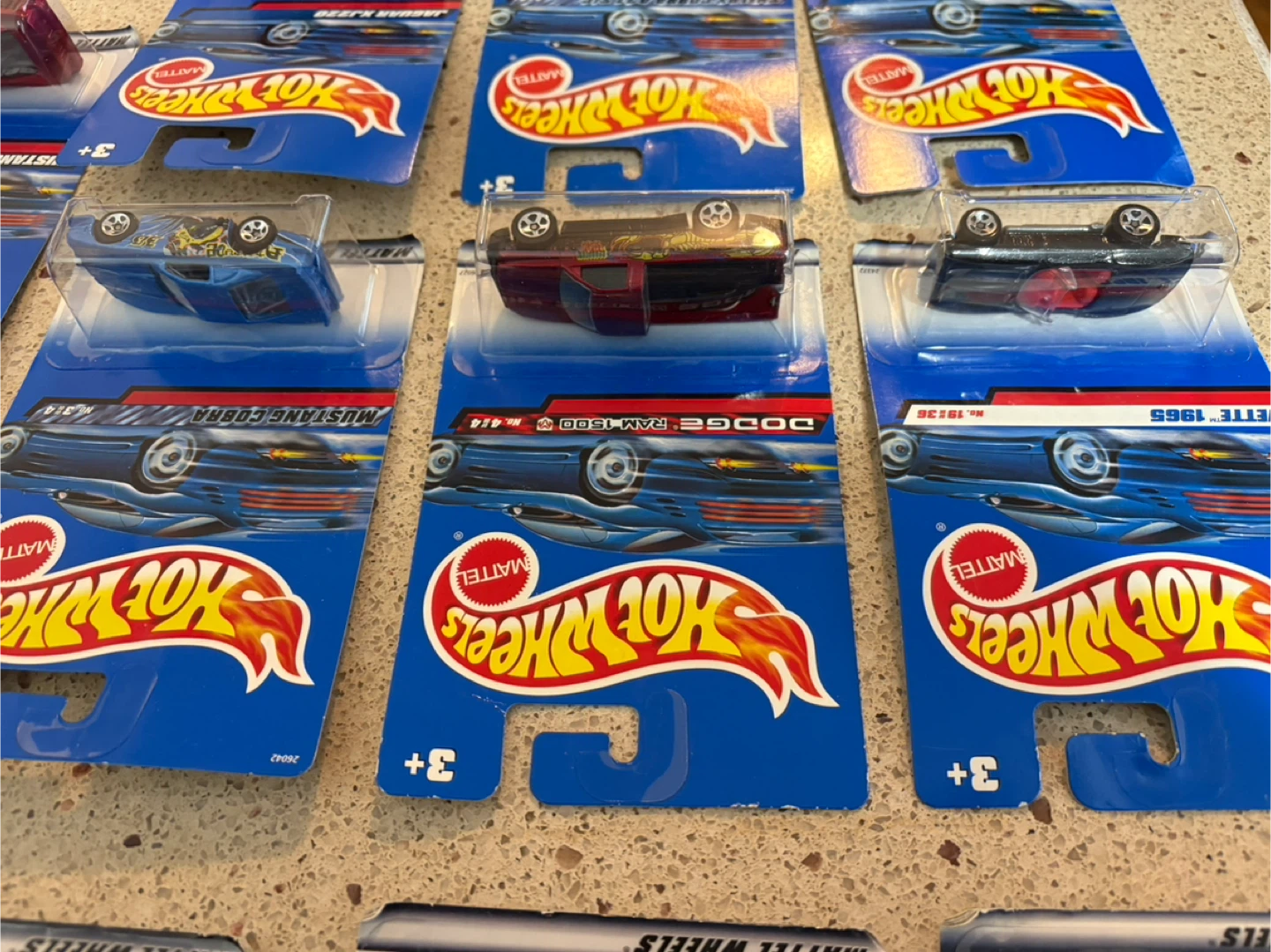 Hot Wheels Toy Cars - Various Models - photo 3