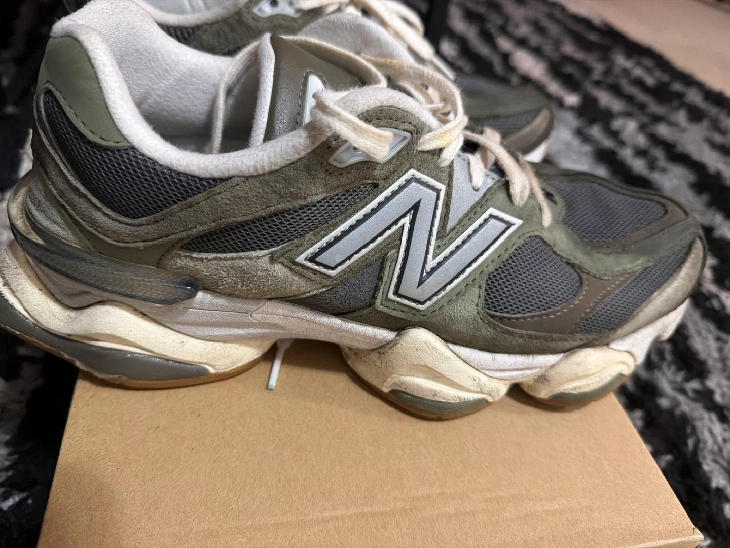 New Balance 9060 Running Shoes - Size 9 US M - photo 2