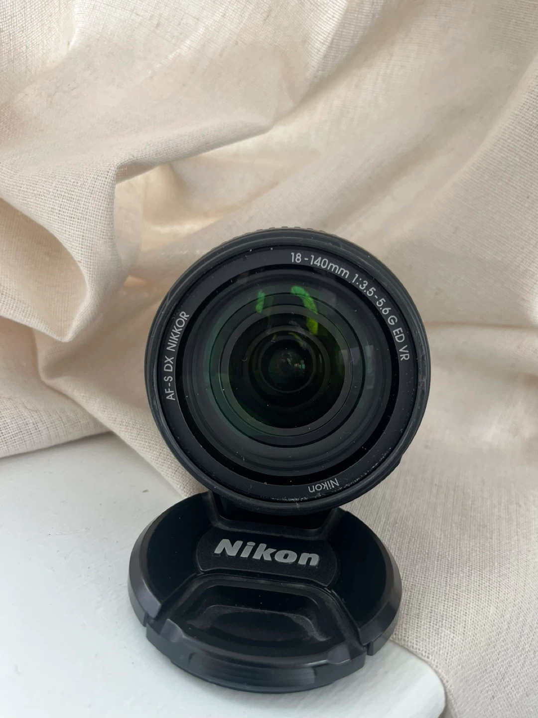 Nikon AF-S DX NIKKOR 18-140mm f/3.5-5.6G ED VR Lens