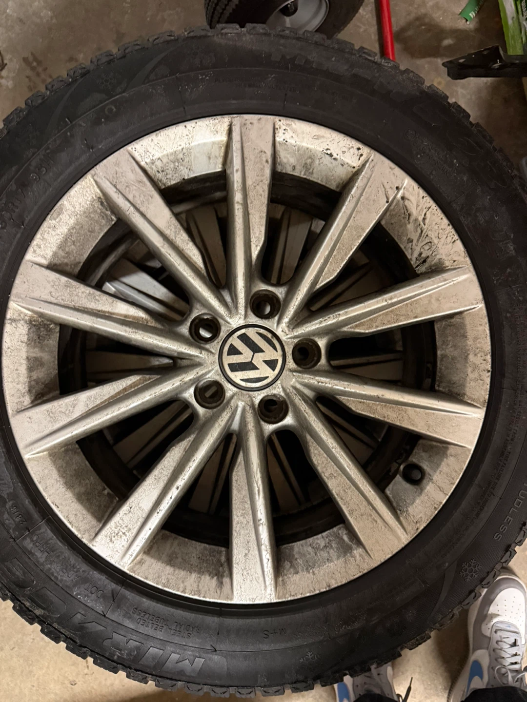 Volkswagen 17-inch "Philadelphia" alloy wheel 5/112 - photo 2