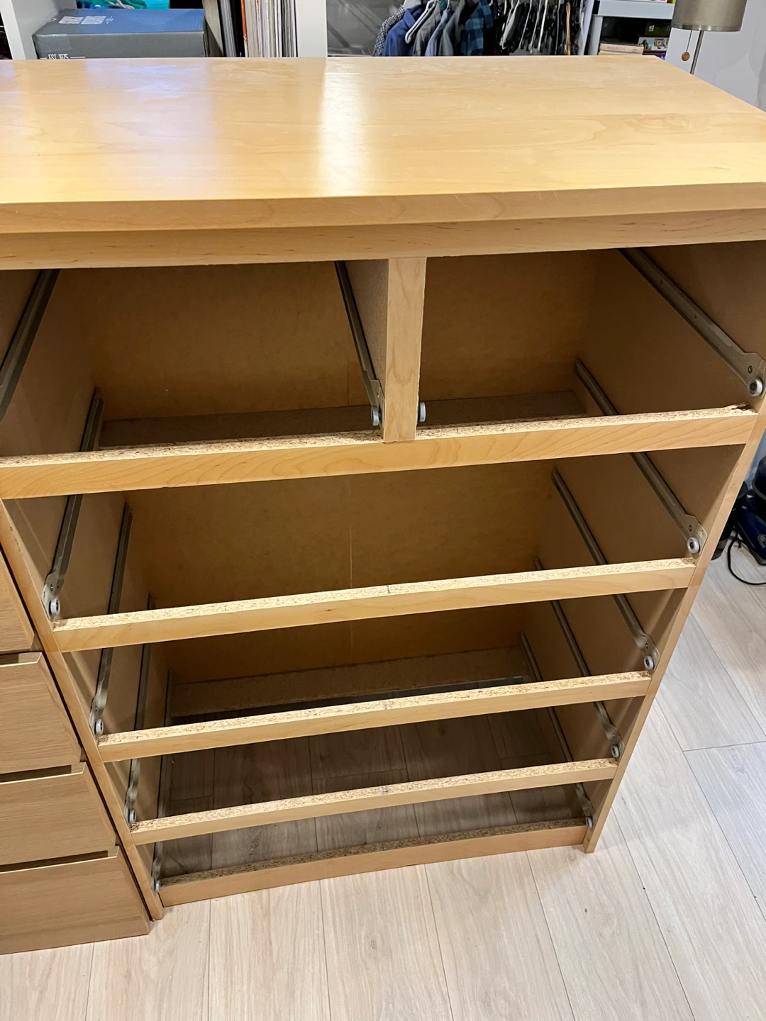 Ikea Dresser, fsixdrawers - photo 3