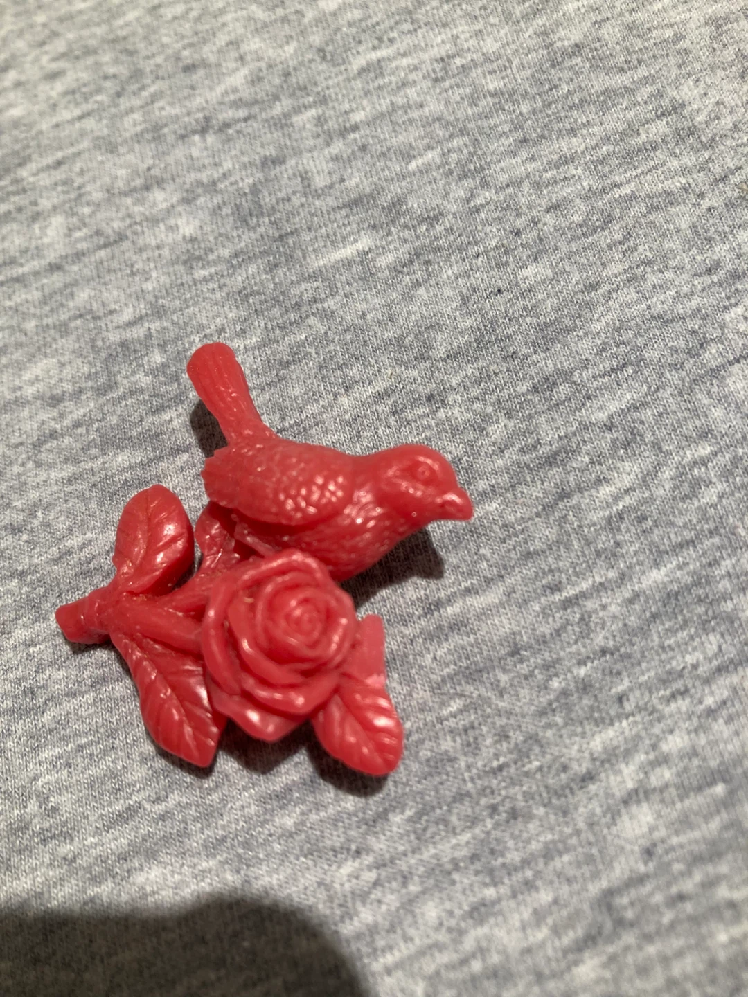 Red Plastic Bird and Rose Brooch - photo 2