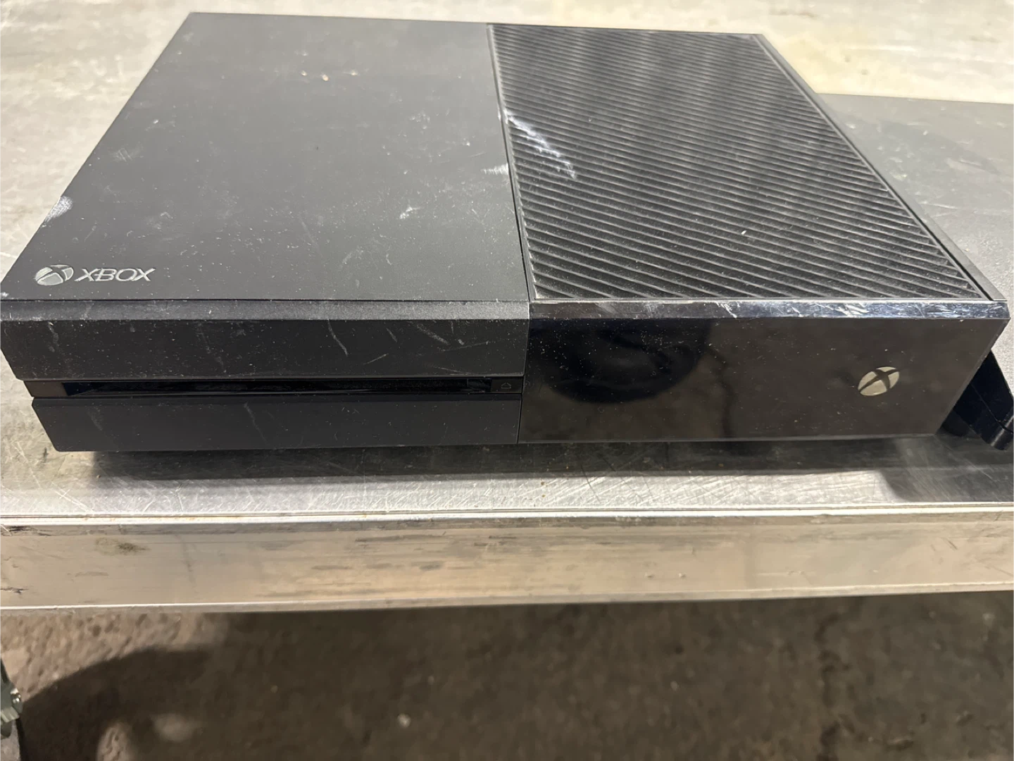 Sony PlayStation 3 (PS3) and Microsoft Xbox One Consoles - photo 2