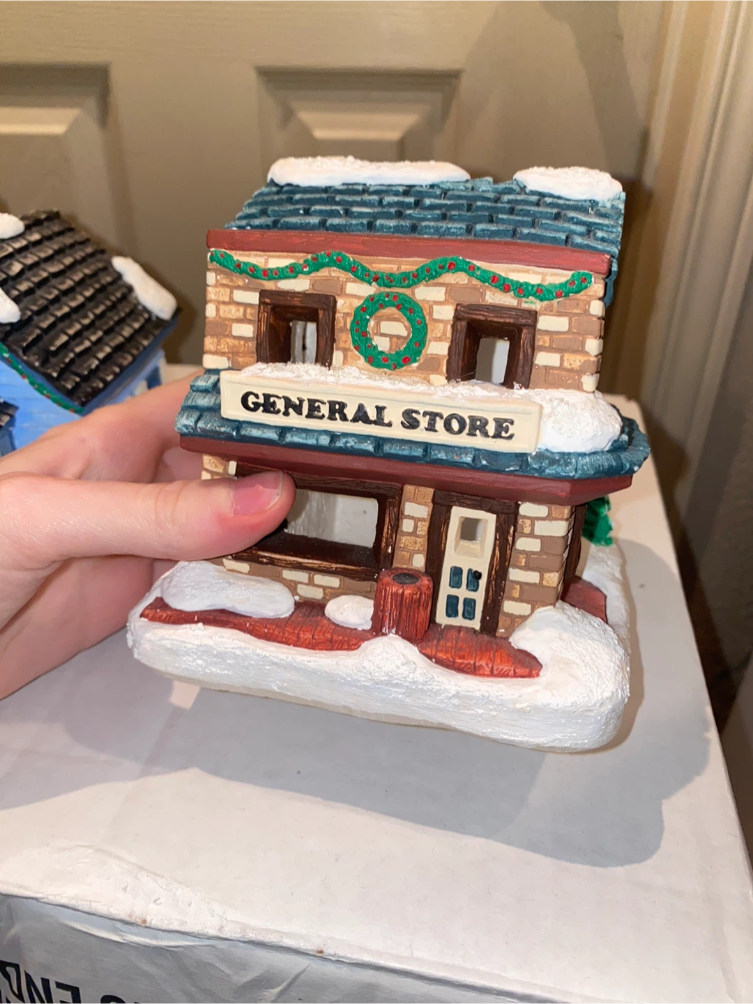 Vintage Christmas Village Houses - photo 3