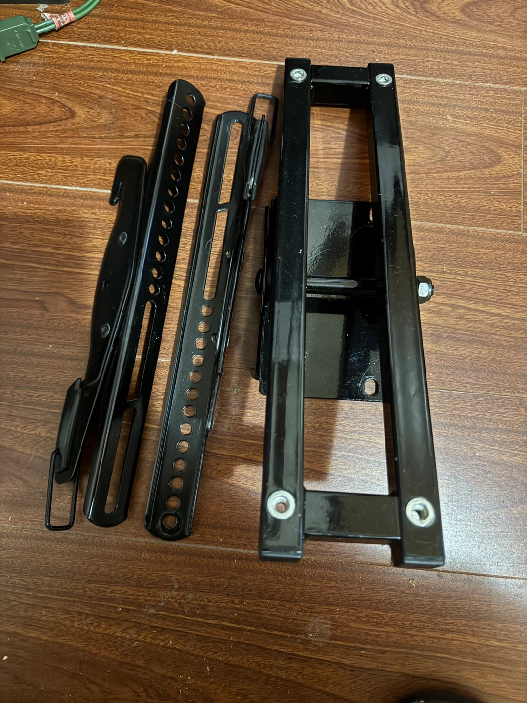 Black Metal TV Wall Mount Bracket