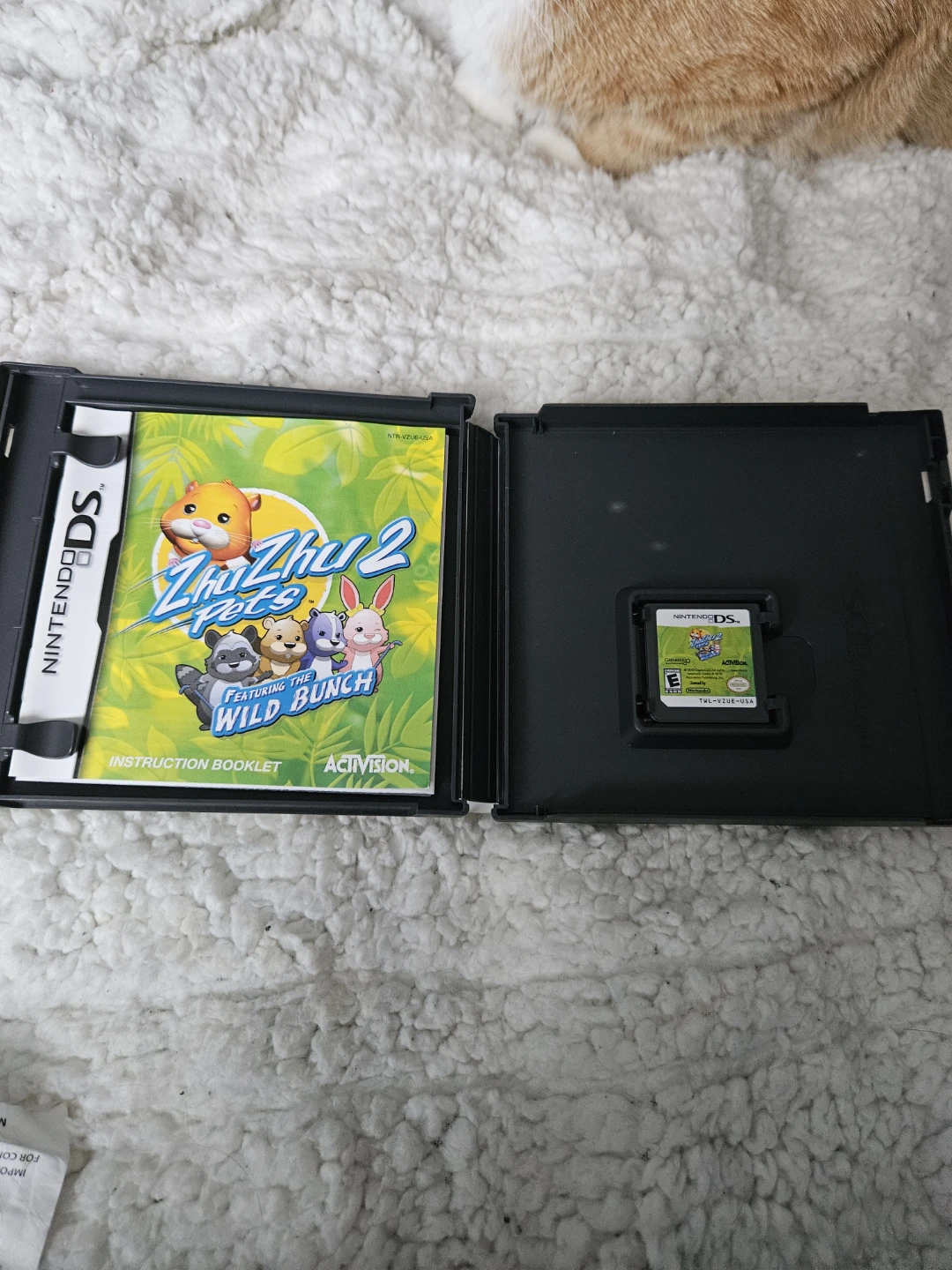 Zhu Zhu Pets 2: Wild Bunch - Nintendo DS Game - photo 2