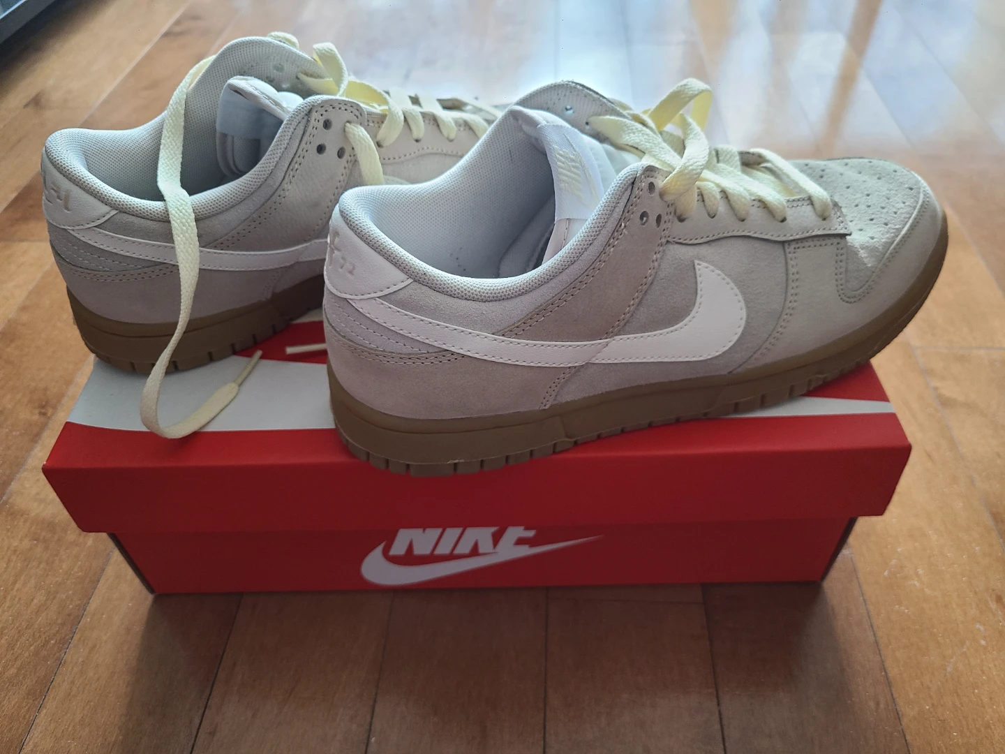 Nike Women's Dunk Low Hangul Day Sneakers - photo 5