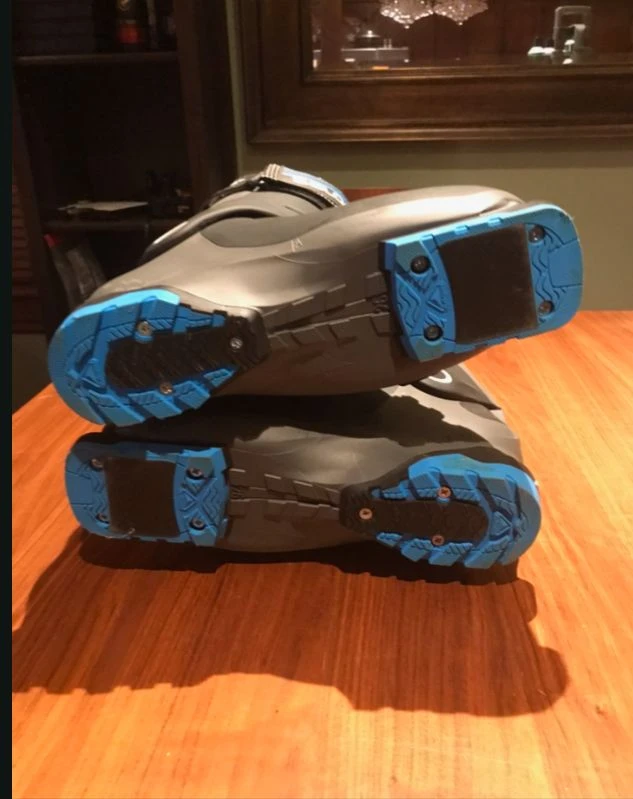 (Open Box Never been used) Salomon Ski Boots (26.5 cm) - photo 5