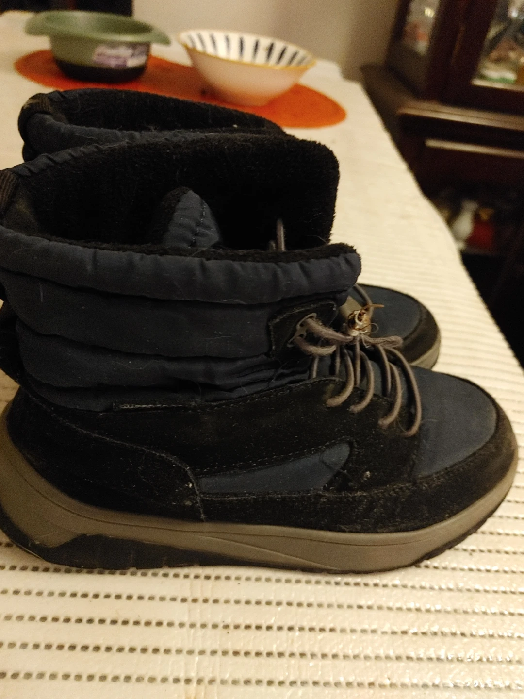 Pajar Waterproof Winter Boots Size 33 - photo 2
