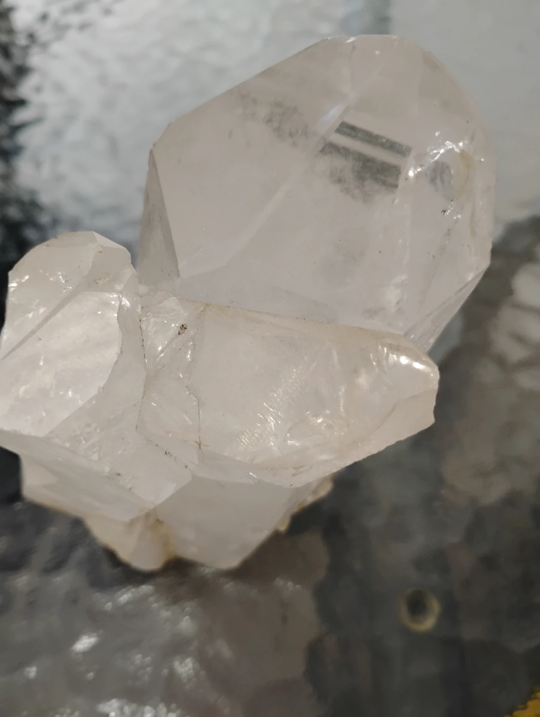 Clear Quartz Crystal Cluster - photo 2