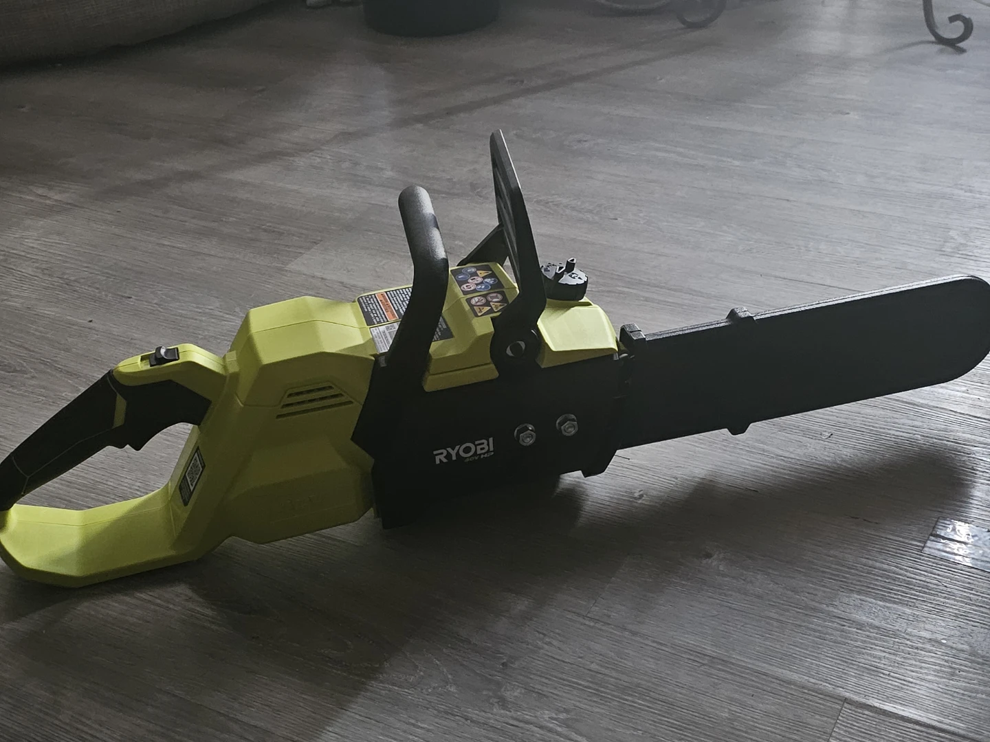RYOBI 12" Cordless Chainsaw