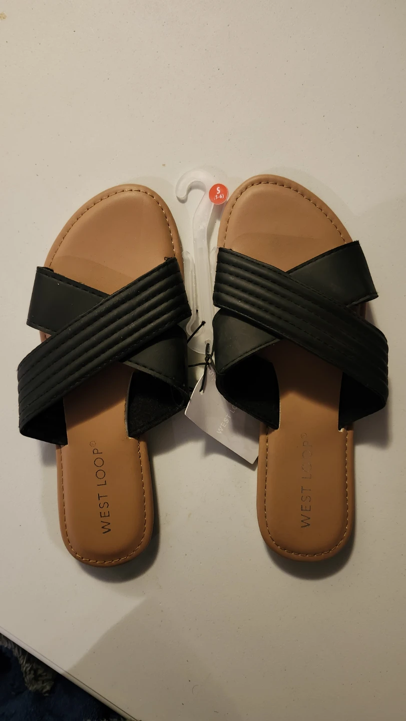 West Loop Black Criss Cross Sandals - Size S (5-6)