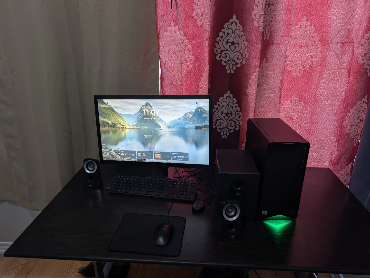 Gaming Desktop and Monitor - i5-10400F GTX 1650 Super | 16GB RAM