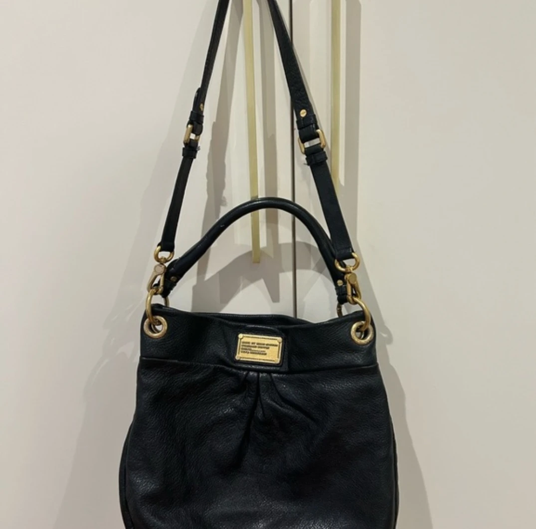 Marc Jacobs hobo bag