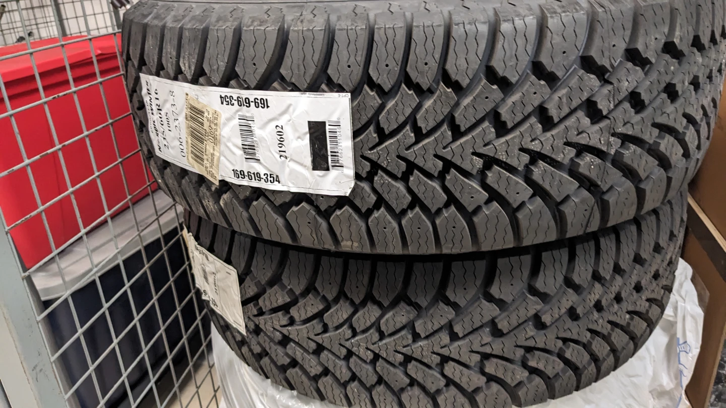 Set of 4 Goodyear Nordic Winter Tire 235/60R16