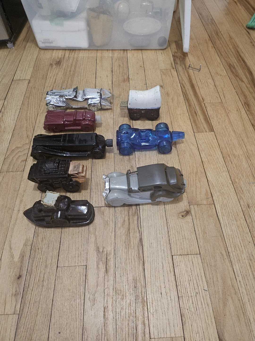 Vintage Avon Car Cologne Bottles - photo 3