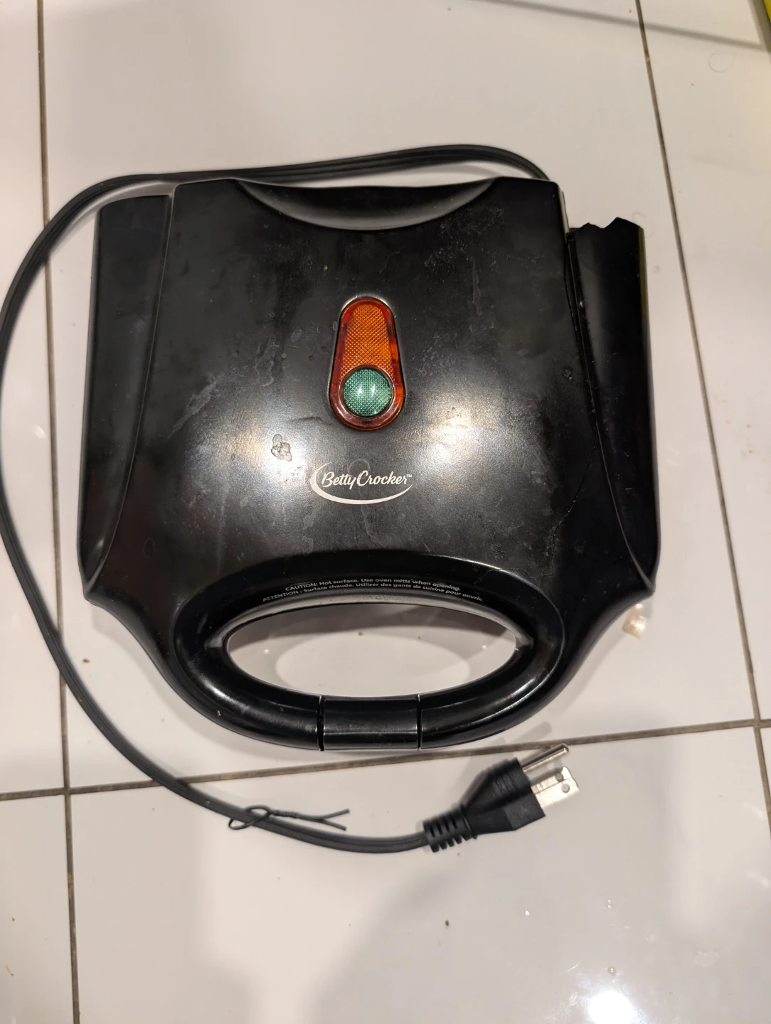 Betty Crocker Sandwich Maker