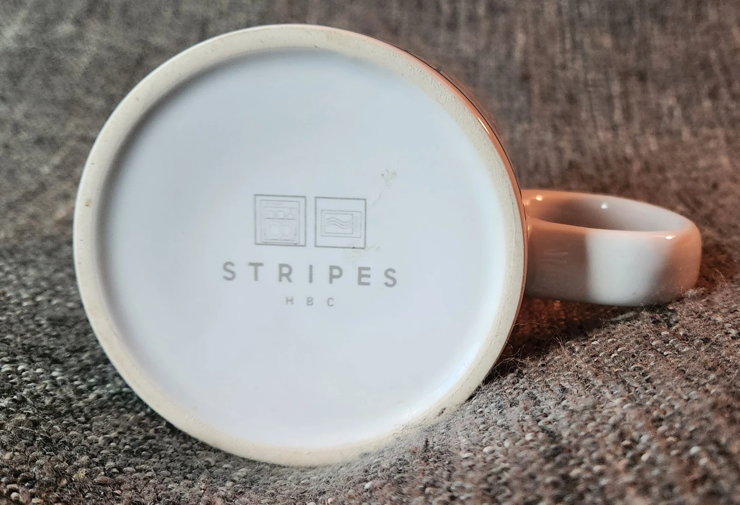 Hudson Bay Stripes Storefront Mug - photo 4