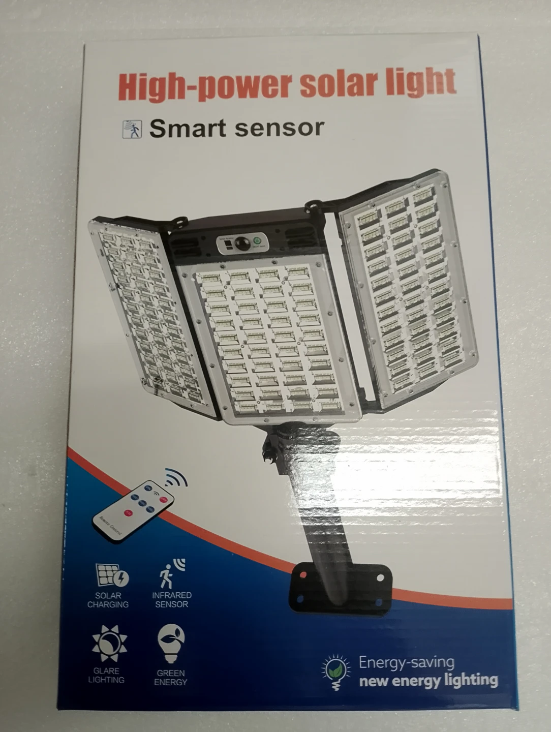 BNIB!!! 560LED High-power Solar Light with Smart Sensor