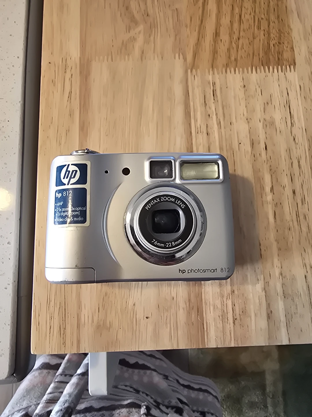 HP Photosmart 812 Digital Camera - photo 4