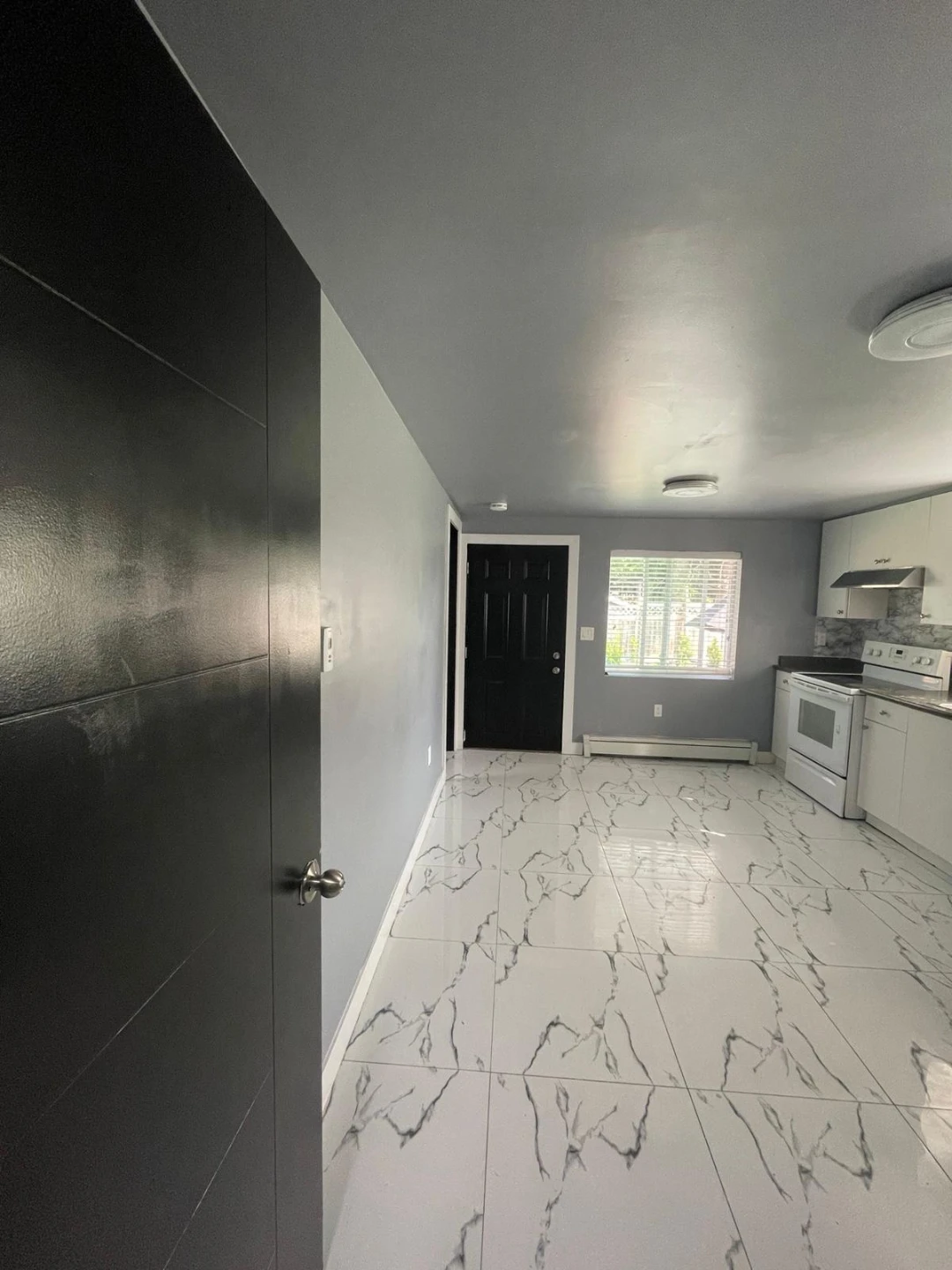 2 bedroom basement ground floor