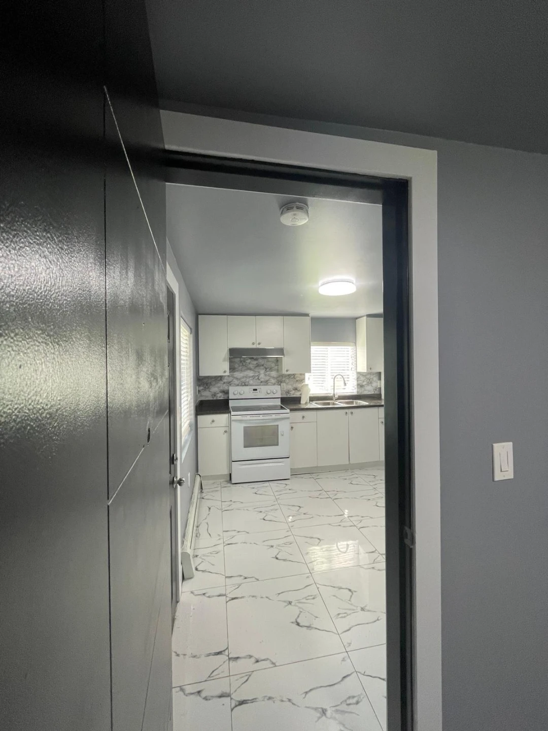 2 bedroom basement ground floor - photo 4