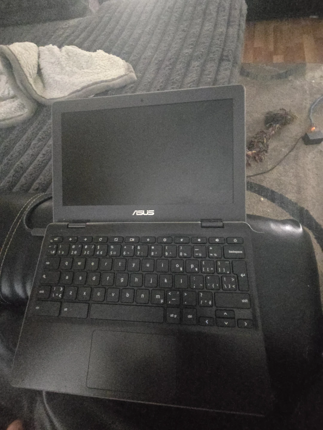 ASUS Chromebook - photo 2