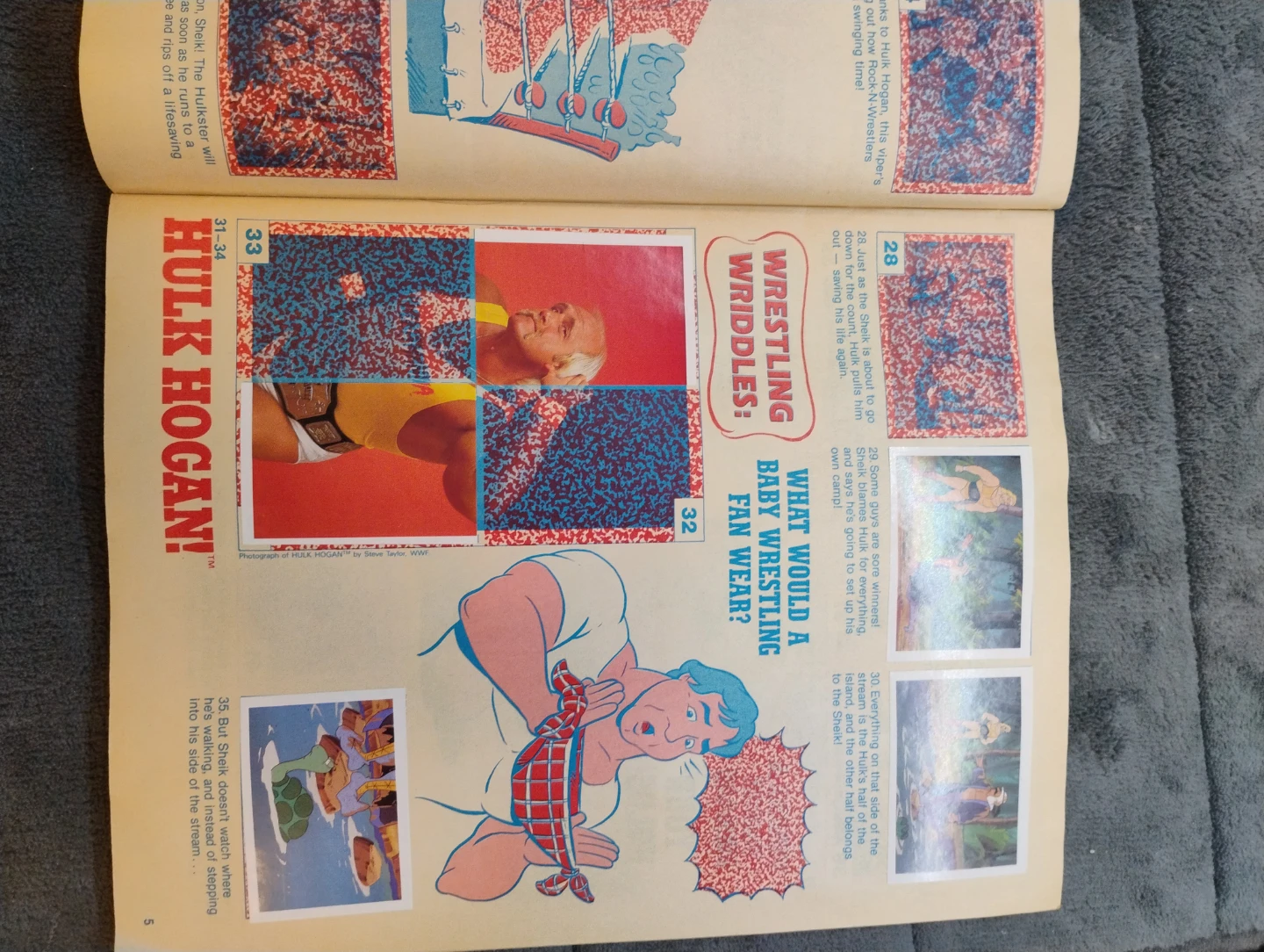 Hulk Hogan's Rock 'n' Wrestling Sticker Album - photo 3