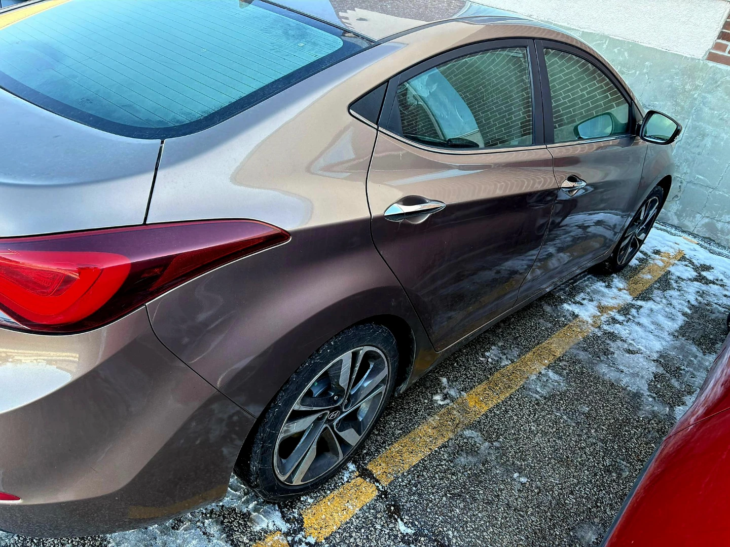 2014 Hyundai Elantra limited with tech  200,460km - photo 2