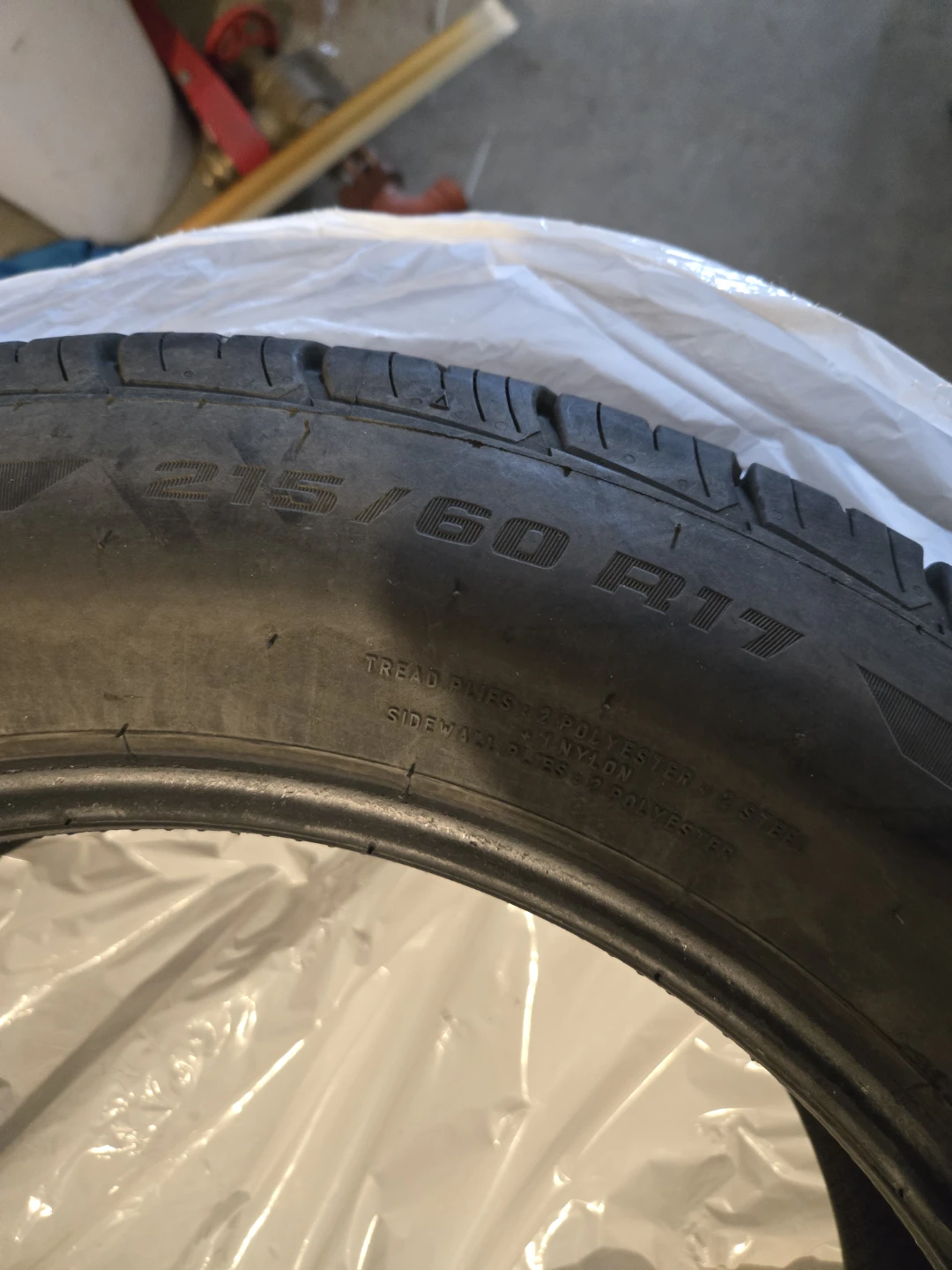 BFGoodrich All-Season Tire 215/60R17 - photo 3