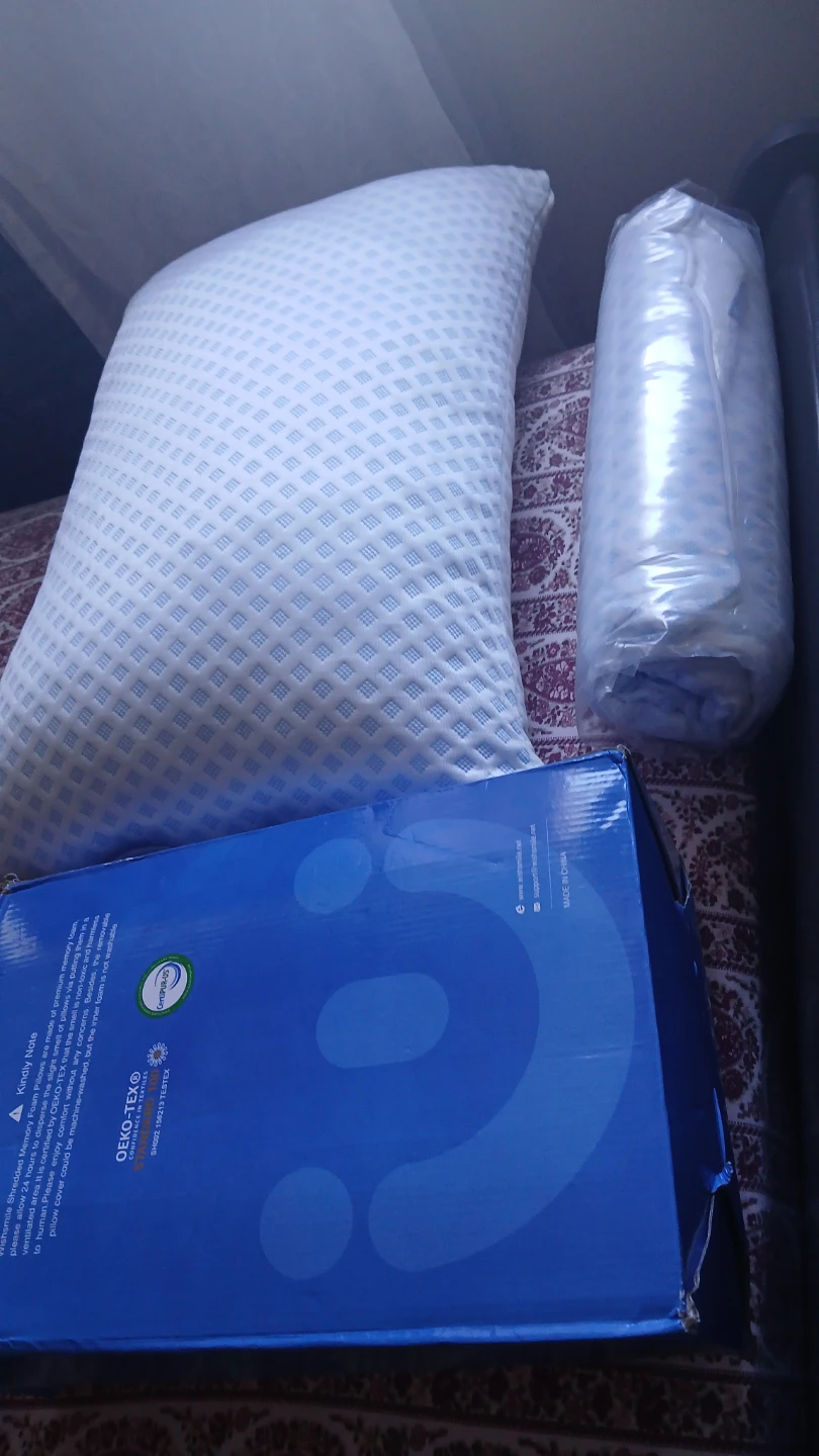WishSmile Memory Foam Pillow