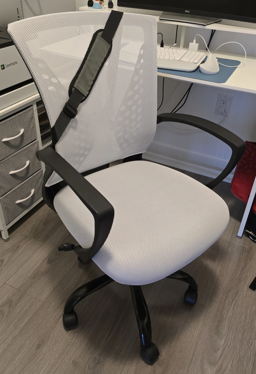 White Mesh Office Chair