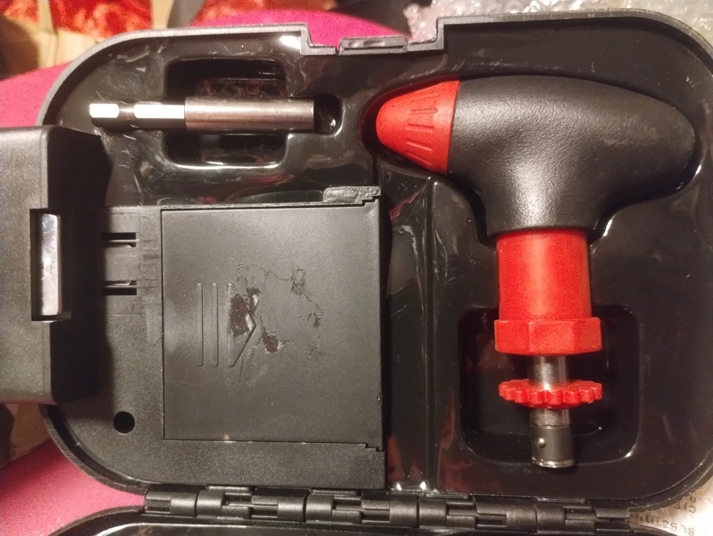 Trail Worthy 25 Piece Tool Kit with Flashlight - photo 3