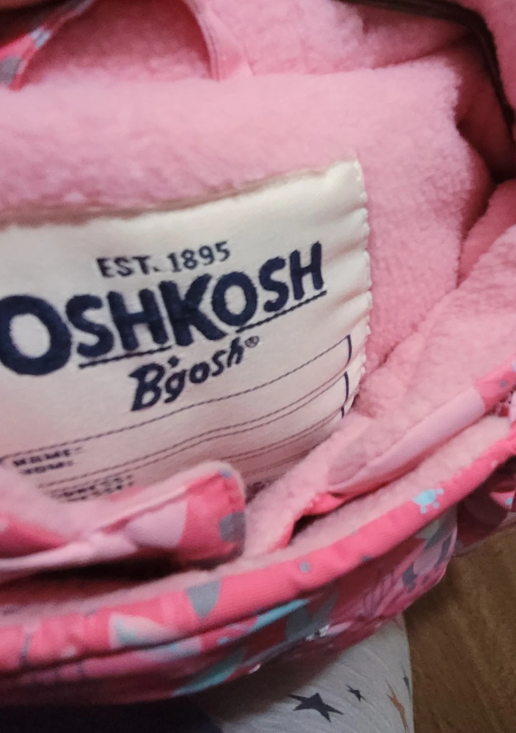 12 months girl OshKosh Bgosh Pink Fox Snowsuit - photo 3